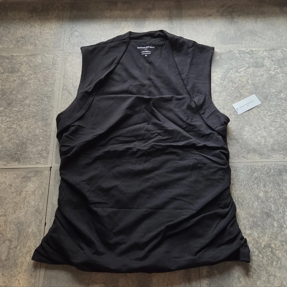 Banana Republic Soft Stretch Side-Shirred Top - Picture 2 of 3